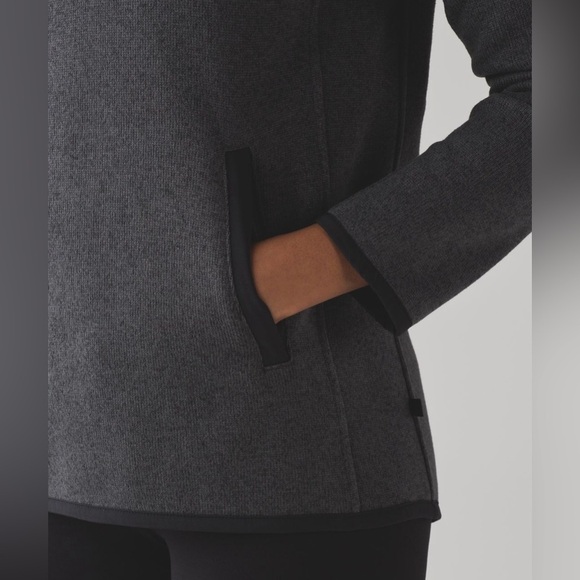 Lululemon Its Fleecing Cold Pullover - Picture 2 of 6